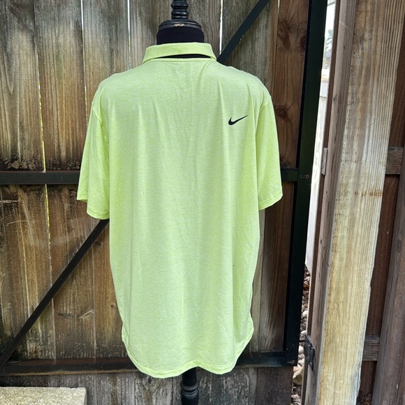Bundle of men’s gold polo shirts, Nike & Adidas, size XL - Picture 11 of 12